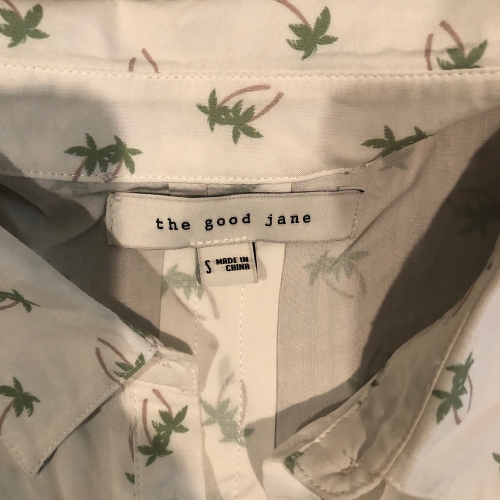 Crop Top - Picture 4 of 5